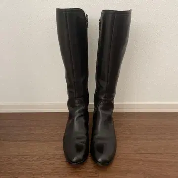 22cm 미사용에 가까운 가죽 블랙 롱 부츠 오데뜨 앤 오딜