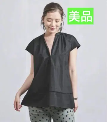 유나이티드 애로우즈 카프탄 프렌치 슬리브 블라우스 블랙
