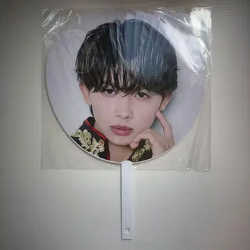 쿠사카와 나오야 부채