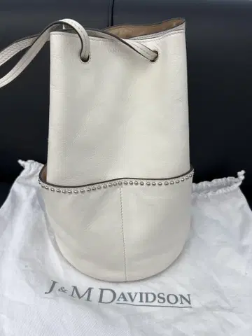 J&M davidson 데이지 스터드 화이트