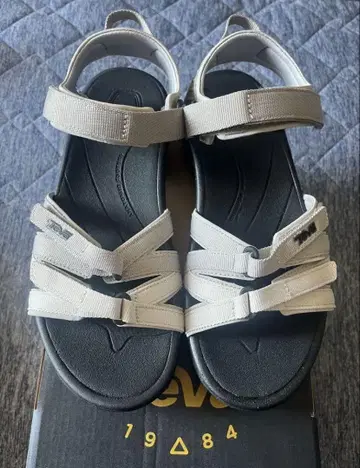 Teva 스포츠 샌들 4266 TIRRA 25cm 화이트 계열 완판 레어