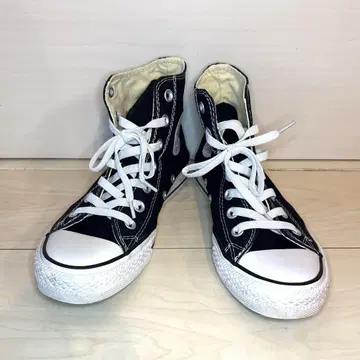 CONVERSE ALL STAR 블랙 하이컷 스니커즈