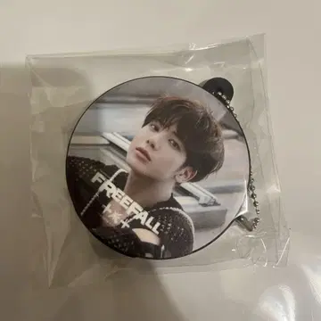 TXT 태현 유니버셜 라키드로 보이스 러버 스트랩 키링