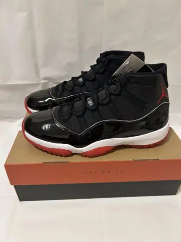Air Jordan 11 playoff bred 블랙 레드 스니커즈