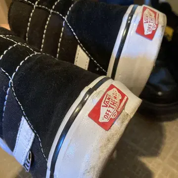 Vans 블랙 하이컷 스니커즈