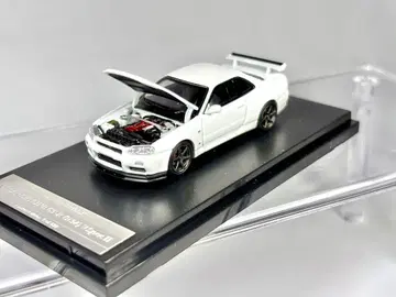 스카이라인 R34 GTT 1\64