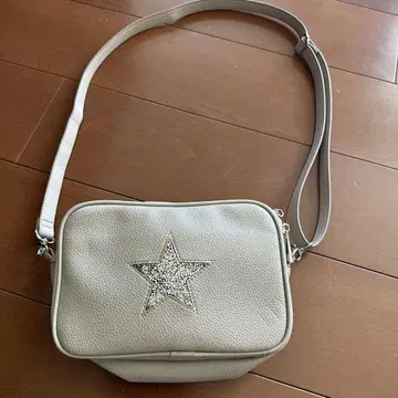 숄더백 옅은 그레이