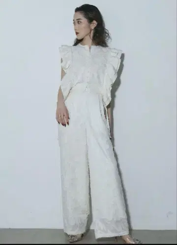 화이트 셋업 세레모니 포멀 ANDREA&Co.