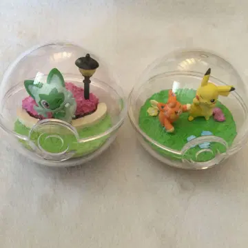 테라리움 컬렉션 EX 질주하는 팔데아의 세계로 냐오하 파모 & 피카츄