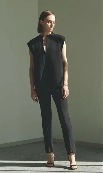 세탁 가능, 경량] 형태 니트 베스트 L 블랙