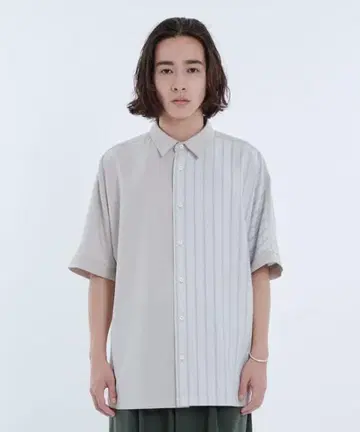 A + TOKYO REFLAX 스트라이프 도킹 돌먼 셔츠