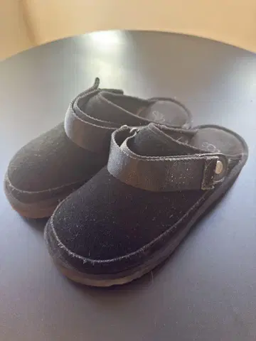 블랙 크로그 샌들 25cm