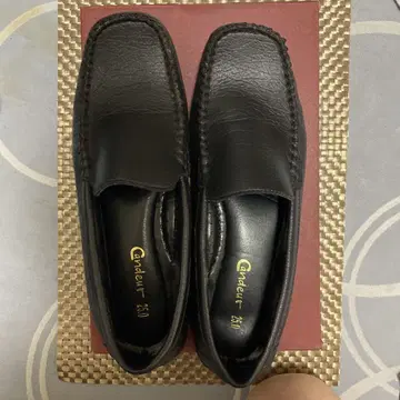 Candeur 블랙 로퍼 25.0