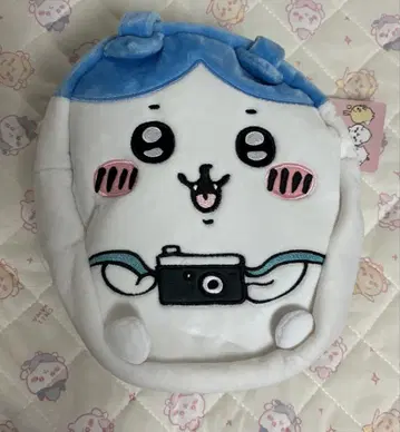 치이카와 (먼작귀) 푹신푹신 백 하치와레 카메라