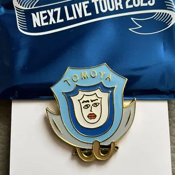 NEXZ LIVE TOUR 2025 핀 배지 토모야