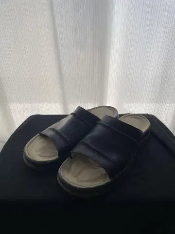 가죽 샌들 28cm 정도