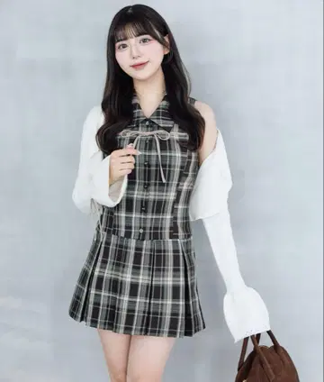 OLIVE des OLIVE YUI 기획 슬리브리스 셔츠 미니 원피스