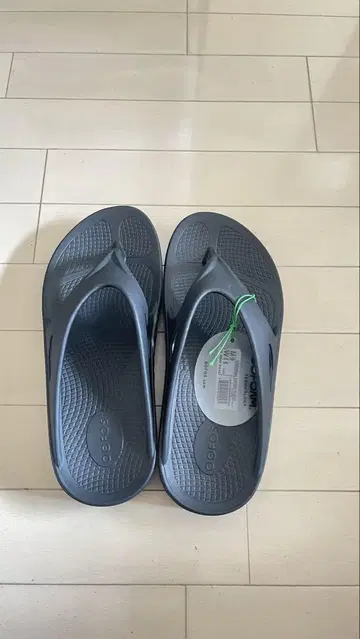 OOFOS 미사용 새상품 블랙 리커버리 샌들 EU 42 사이즈 27cm