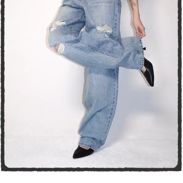 【PALEJADE】Low-Rise Wide Denim - Bullet Demage Handbrush PALE JADE | 페일제이드 Pale Jade Hand Brush Low-Rise Bootcut