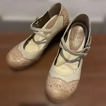 키다리 아저씨 펌프스 23cm 천연 가죽