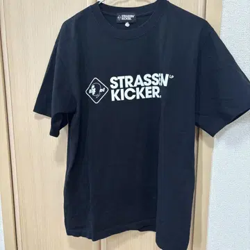 STRASSENKICKER FCRB 티셔츠