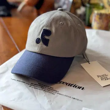 Reset & Recreation 야구 모자 그레이와 네이비