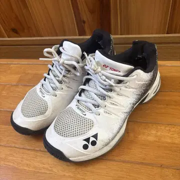 요넥스 테니스화 23.0cm