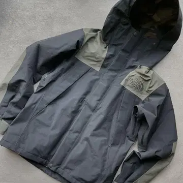 [한정 판매 상품] THE NORTH FACE 마운틴 자켓 M