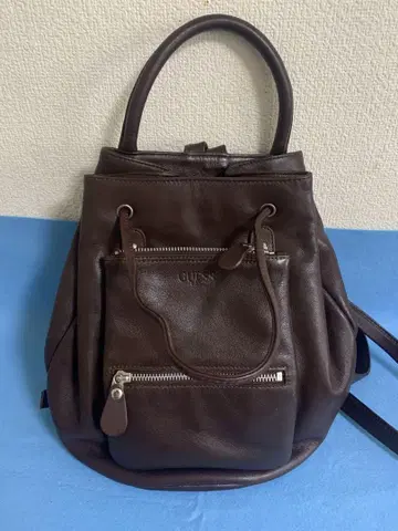 GUESS 백팩 브라운 새상품급