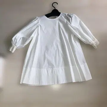 yori 화이트 벌룬 슬리브 셔츠