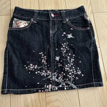 벚꽃 자수 데님 타이트 스커트 일본풍 패턴 나미타