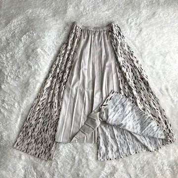 새상품급 엘렌딕 믹스 플리츠 스커트 화이트 롱 기장 변형 플리츠