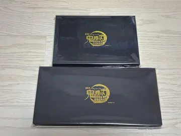 귀멸의 칼날 무한성 편 키 비주얼 캔뱃지 세트 A B