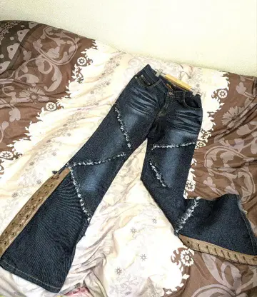 다크 블루 플레어 데님 팬츠
