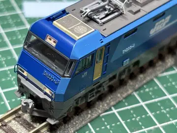 EH200