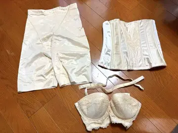 포시스 앤 컴퍼니 브라이덜 이너 세트