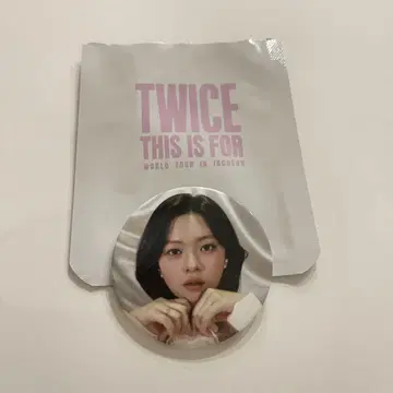 TWICE THIS IS FOR 인천 서울 콘 캔뱃지 정연