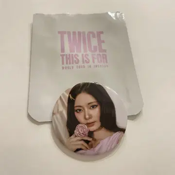 TWICE THIS IS FOR 인천 서울 콘 캔뱃지 츄