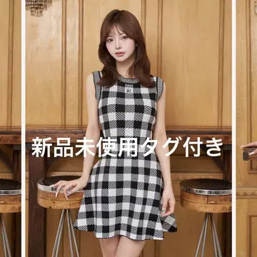 Darich 다리치 DR 로고 깅엄 니트 미니 원피스