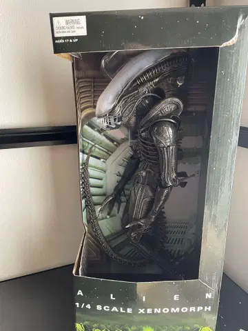 네카 NECA 에이리언 56cm 피규어 1/4 스케일 본체 미사용