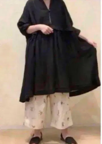 네스트로브 린넨 처치 튜닉 블랙