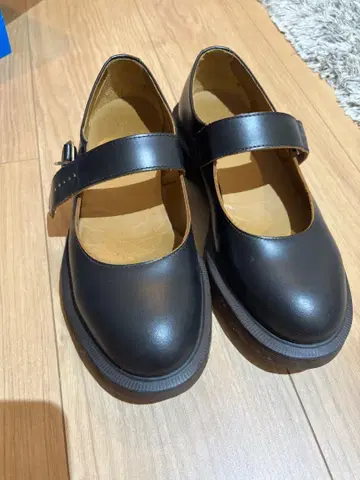 Dr.Martens INDICA 멜리 제인 신발 UK4