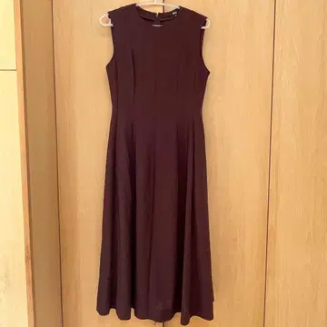 유니클로: C 메쉬 원피스 슬리브리스 S WINE