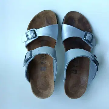 버켄스탁 Papillio 실버 37