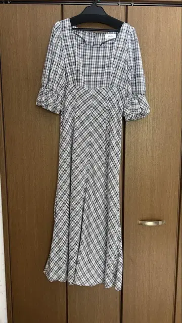 DEICY 체크 무늬 롱 원피스