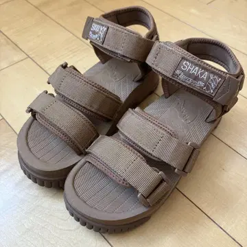 SHAKA NEO BUNGY 샌들 모카 24.0 UK6 새상품급
