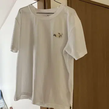 미사용 푸마 화이트 티셔츠 로고 자수