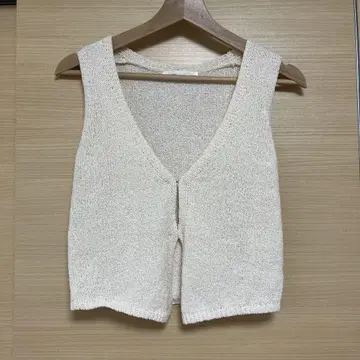 OAK + FORT 크림색 V넥 니트 베스트 XS