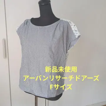 미사용 새상품 어반 리서치 도어스 반팔 상의 F 사이즈