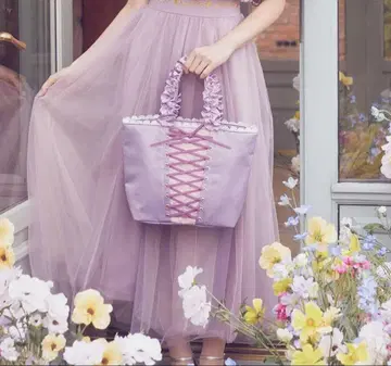 Maison de FLEUR Rapunzel 프릴 핸들 토트 백